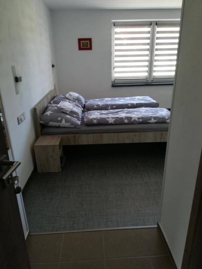 Penzion Šápara Velké Bílovice Exterior foto